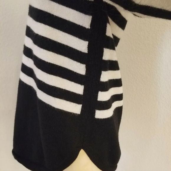 Anthropologie Rebeka Tunic Sweater Sz S White Black Striped - Picture 7 of 10